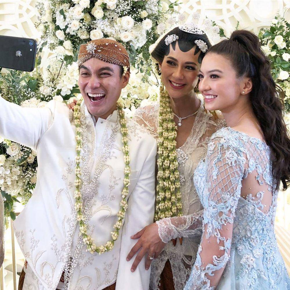 Raline Shah (instagram.com/ralineshah)