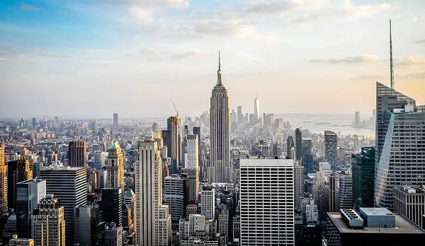 Suasana di sekitar wilayah New York, Amerika Serikat. (Pixabay.com/LNLNLN)