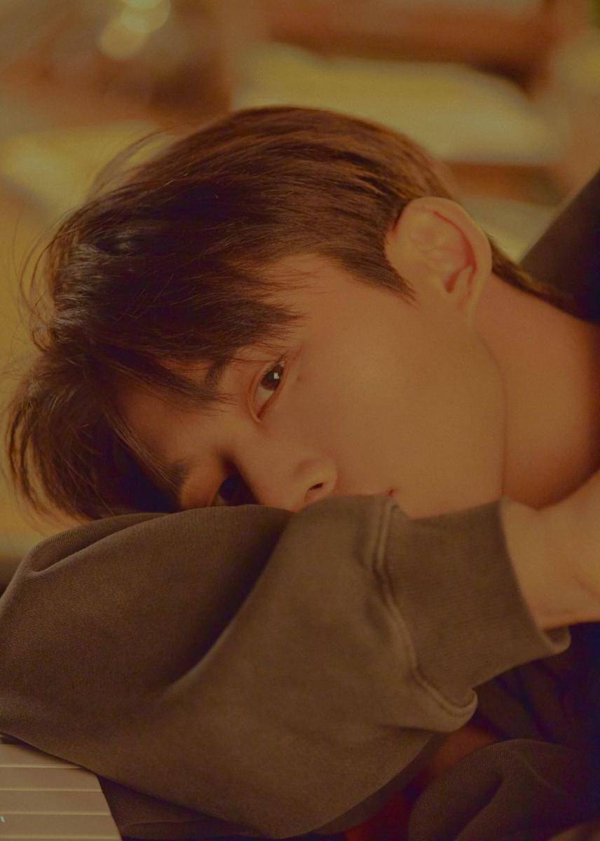 B.I (twitter.com/shxx131bi131)