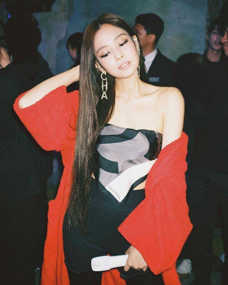 Jennie BLACKPINK di Backstage (instagram.com/jennierubyjane)