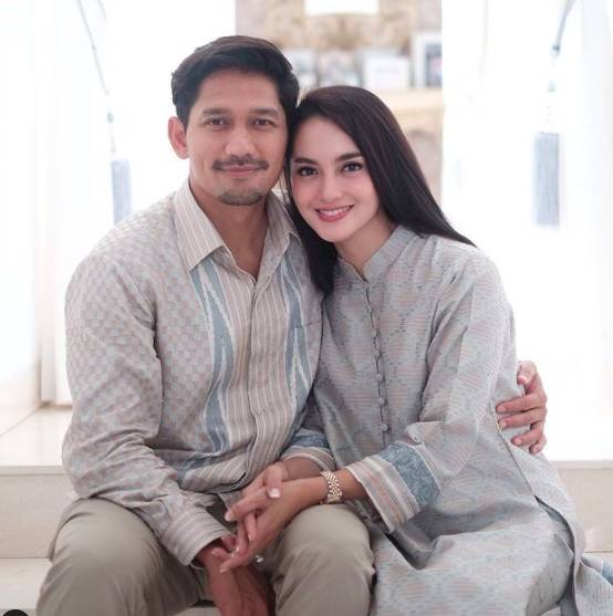 Lebaran Ibnu Jamil dan keluarga (instagram.com/ririnekawati)