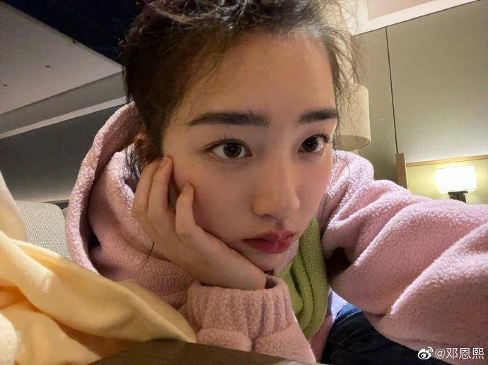 Deng Enxi (weibo.com/dengenxi)