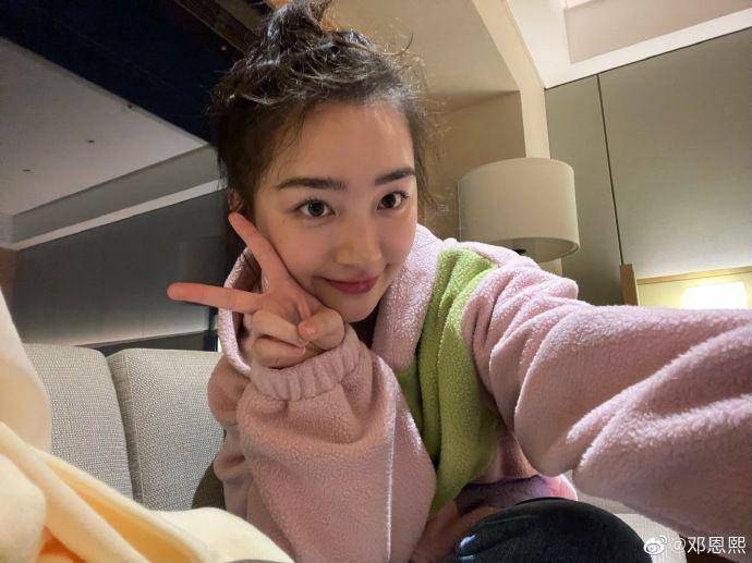 Deng Enxi (weibo.com/dengenxi)