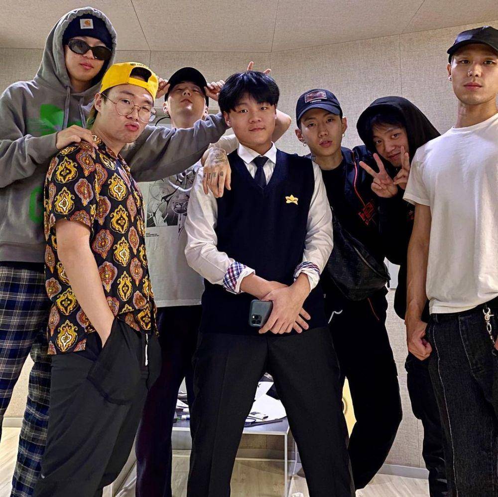 TRADE L bersama artis HIGHR MUSIC lainnya (instagram.com/jparkitrighthere)