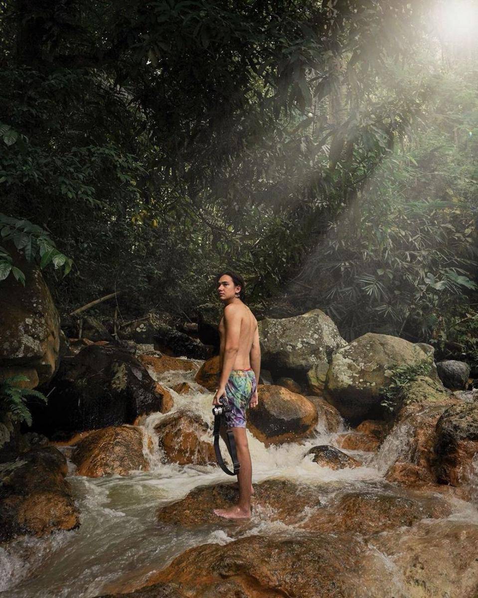 Adipati Dolken (instagram.com/adipati)
