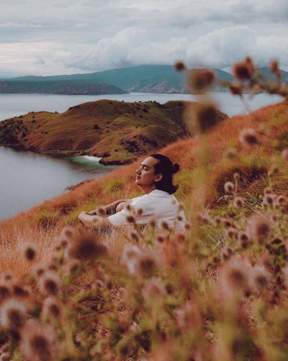 Adipati Dolken (instagram.com/adipati)