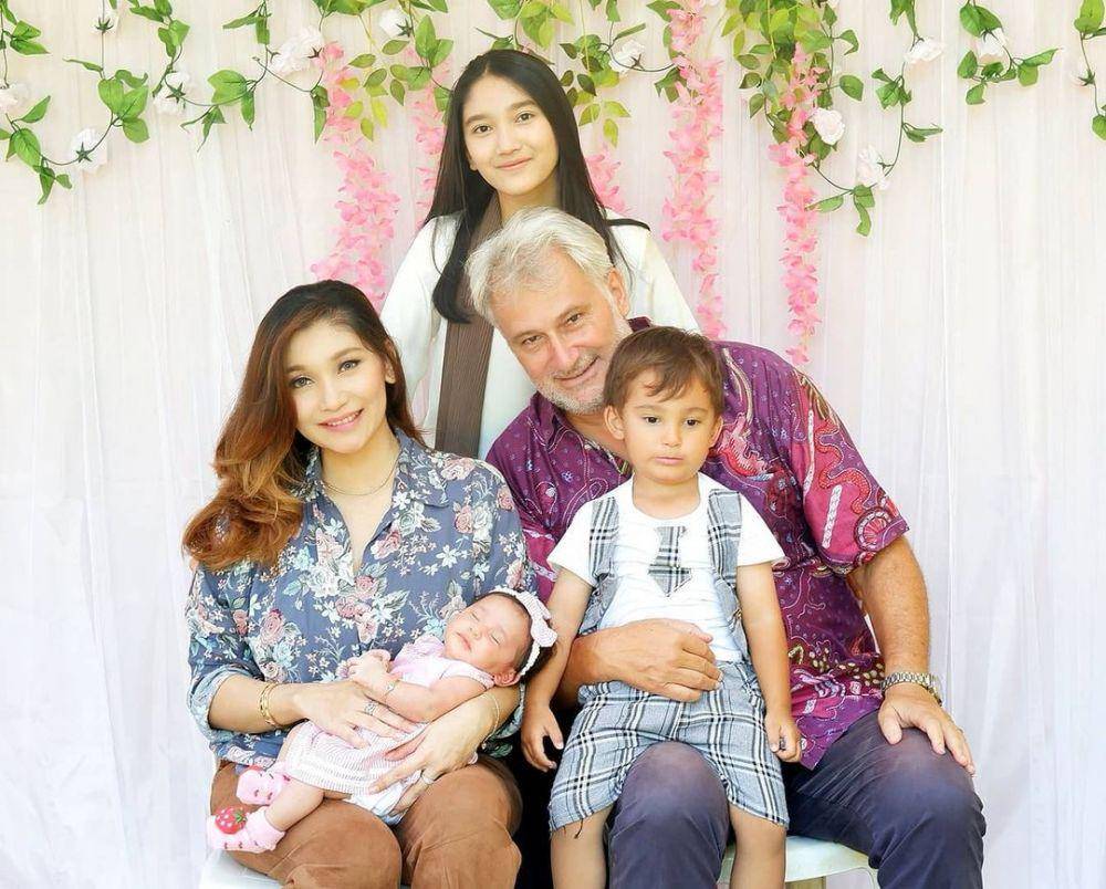 Potret Baby Margaretha rayakan lebaran 2021 dengan hadirnya anggota keluarga baru (instagram.com/babymargaretha1)