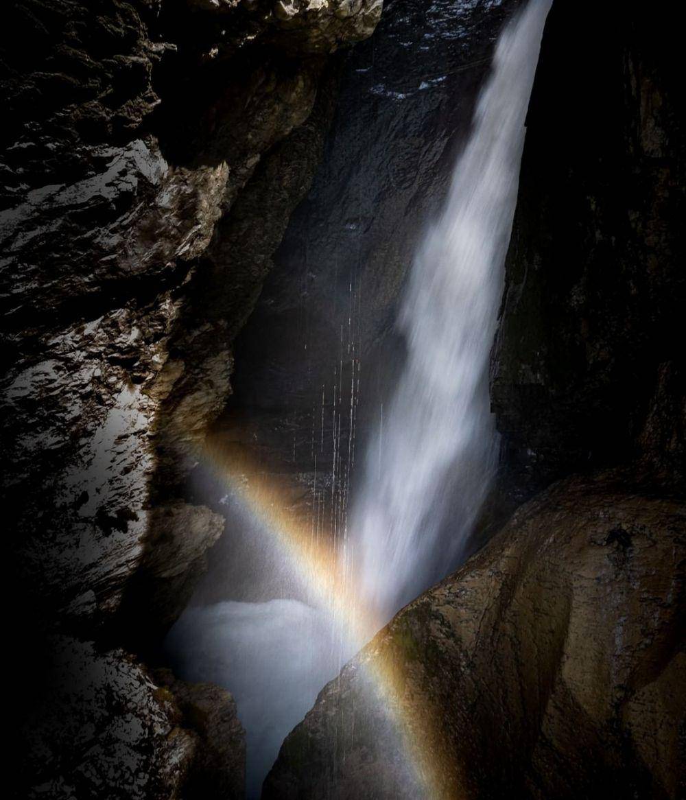 Air Terjun Trümmelbach (Instagram.com/qn_doss)
