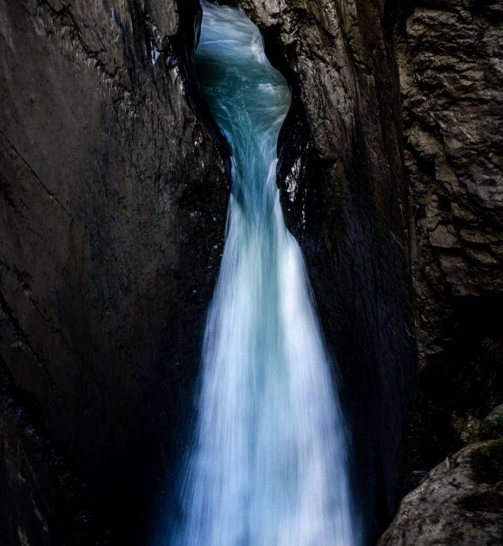 Air Terjun Trümmelbach (Instagram.com/qn_doss)