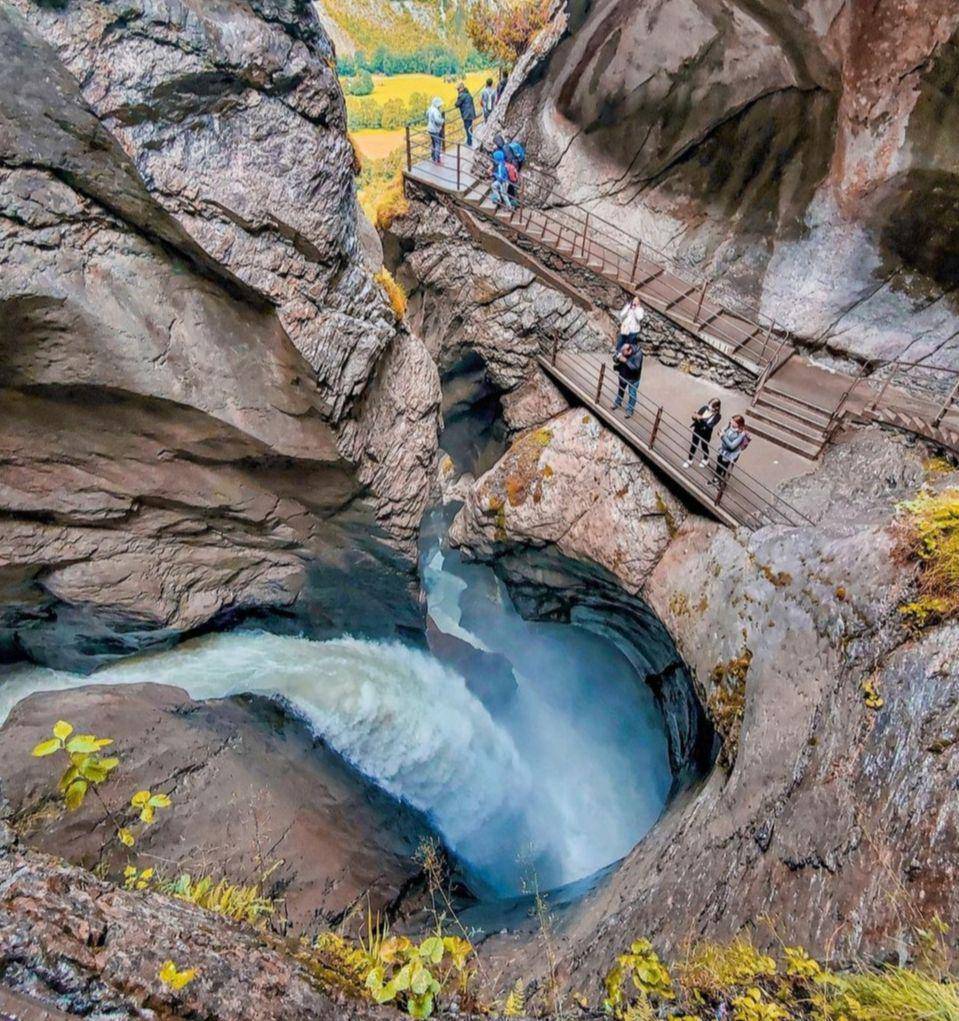 Air Terjun Trümmelbach (Instagram.com/argokulnath)