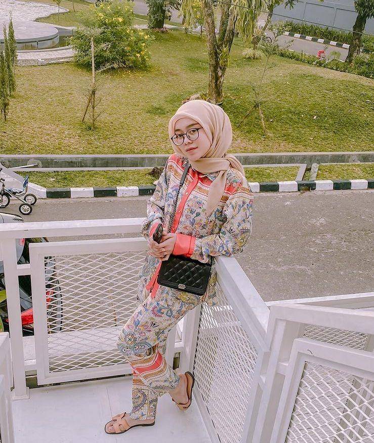 Lesti vs Nadya (instagram.com/lestykejora)