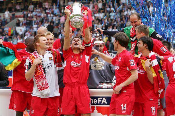 Liverpool juara Piala FA tahun 2006 (mirror.co.uk)