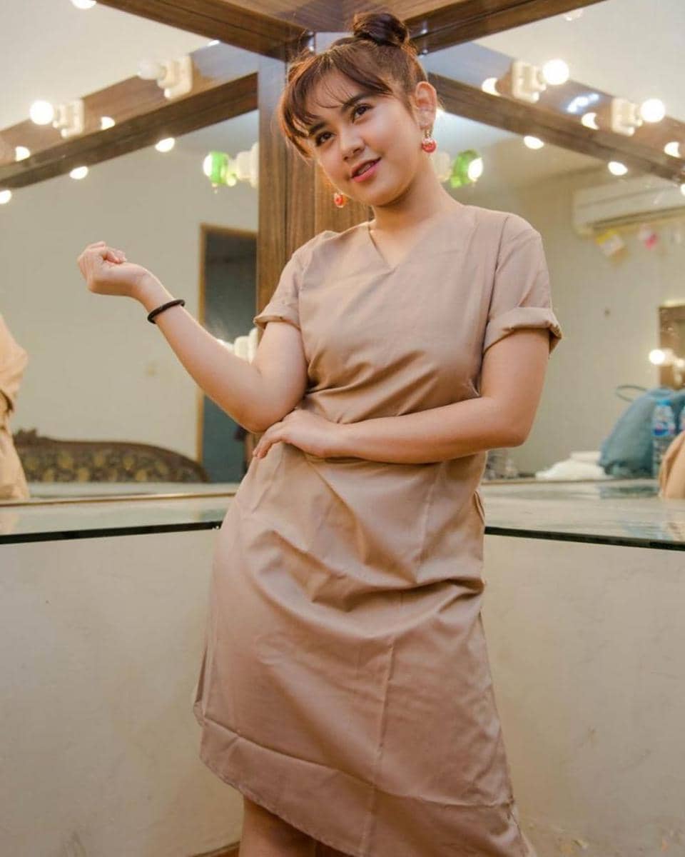 Ziva Magnolya (instagram.com/zivamagnolya)