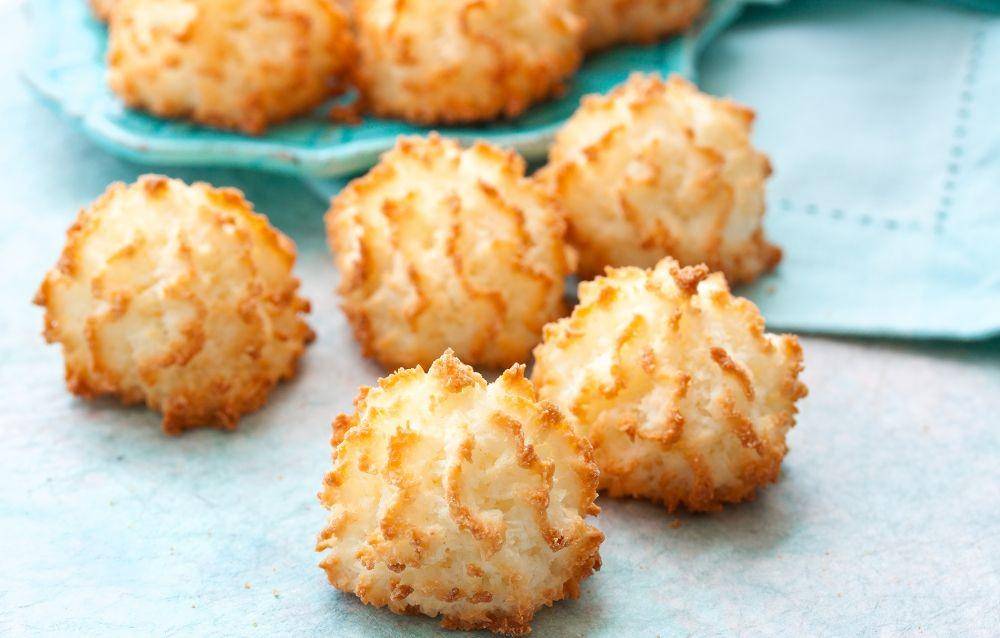 coconut macaroon (goodto.com)