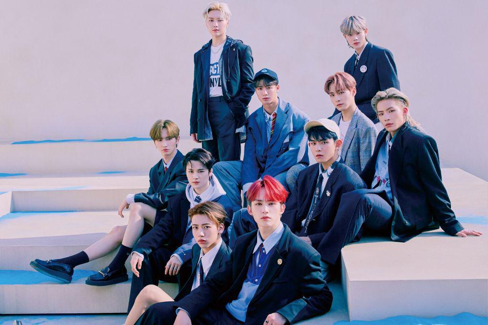 10 Potret Menawan Member TO1 di Foto Teaser Album RE:BORN B Version