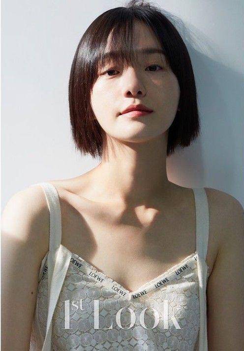 Park Gyu Young (instagram.com/lavieenbluu)