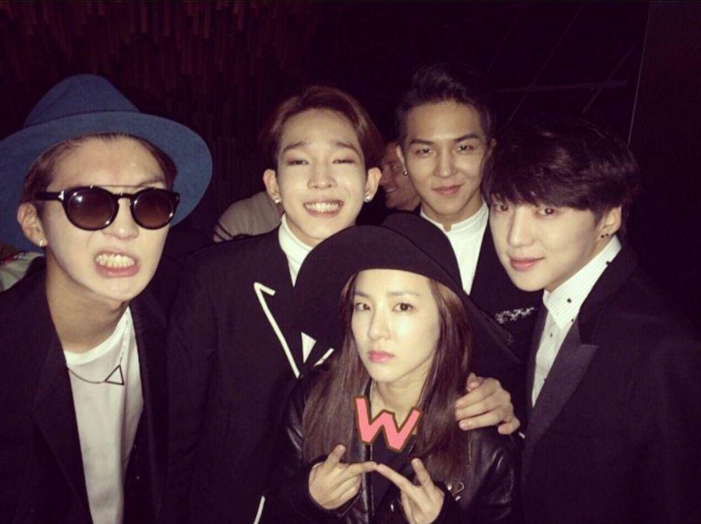 Sandara dengan WINNER (instagram.com/daraxxi)
