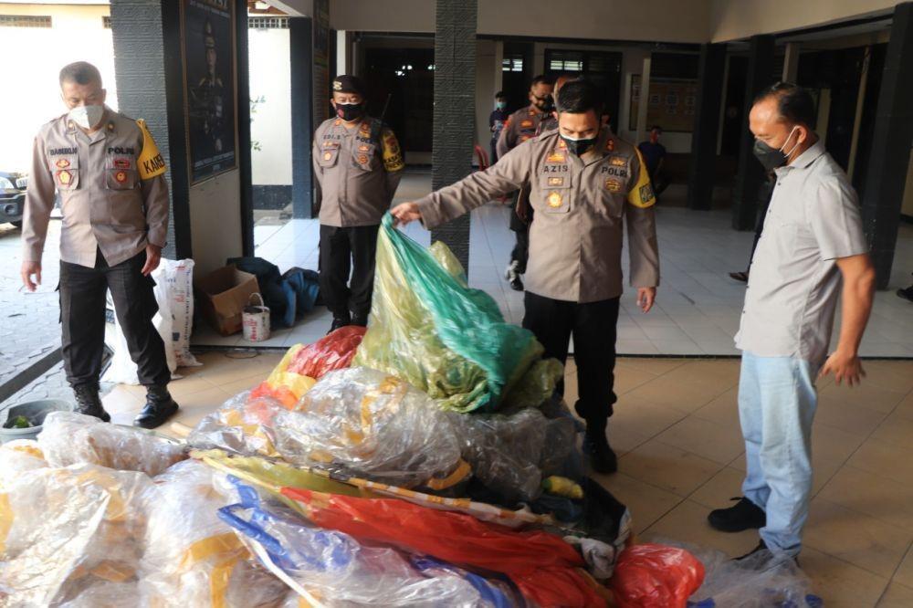 Ganggu Pesawat, Polisi Gencar Razia Balon Udara di Ponorogo