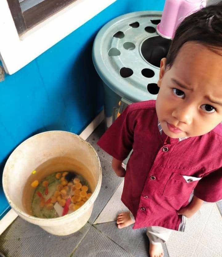 kue dan hidangan lebaran gak biasa (facebook.com/Rahman)