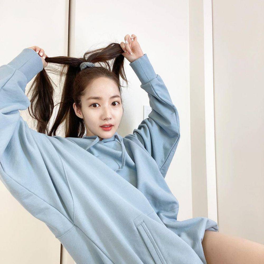 Park Min Young (instagram.com/rachel_mypark)