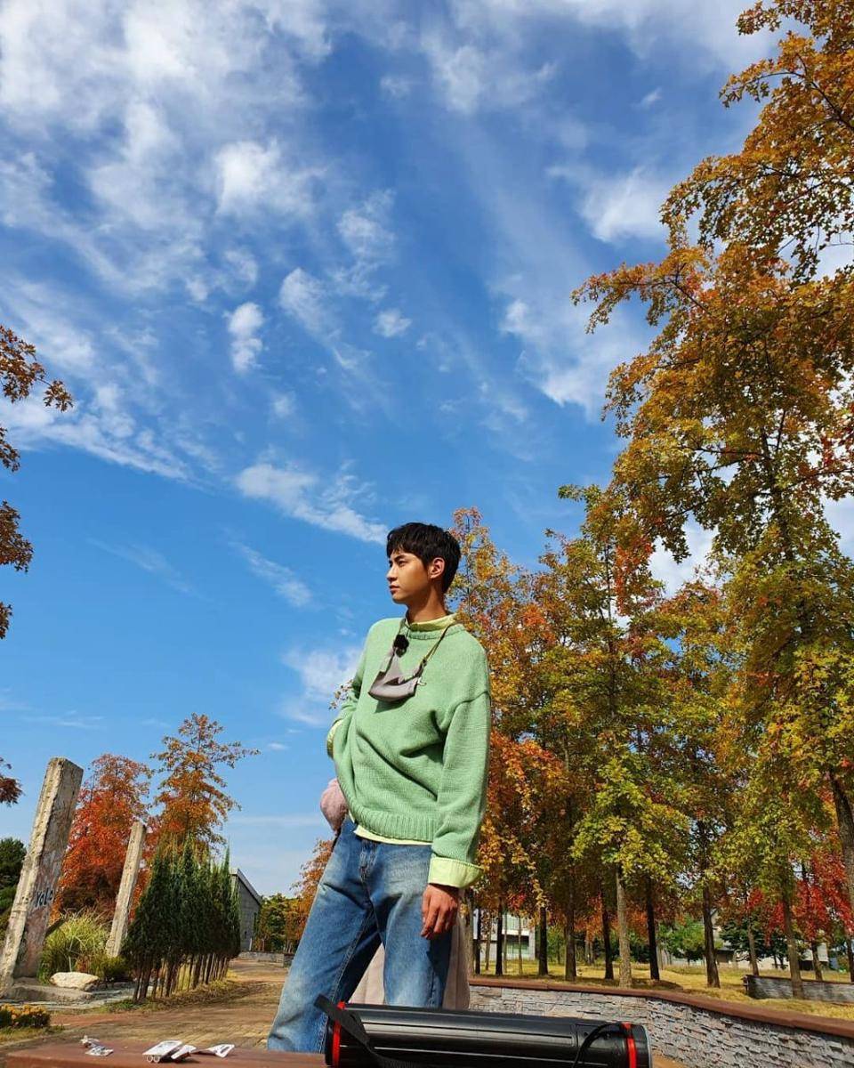 Lee Jin Hyuk (instagram.com/ljh_babysun)