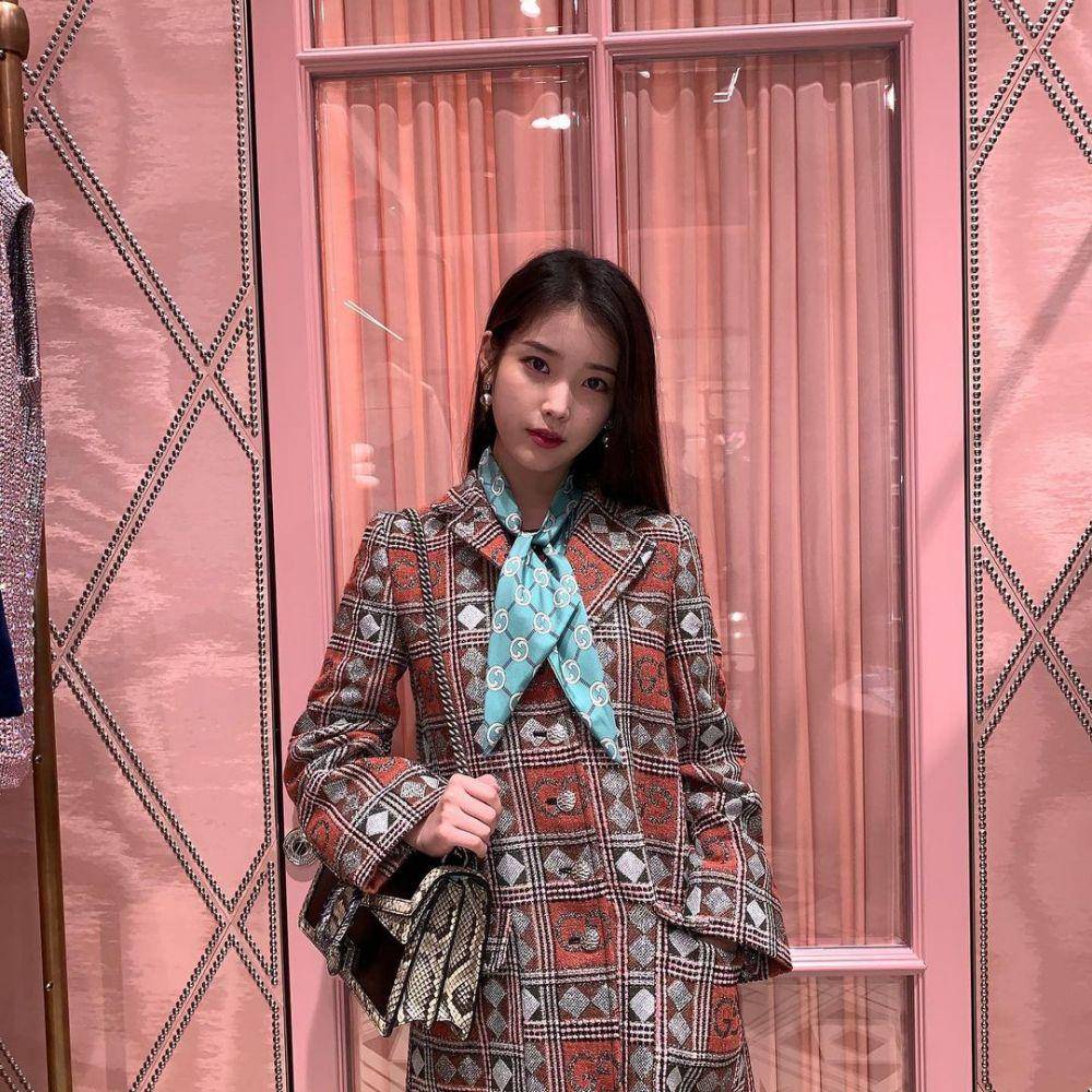IU (instagram.com/dlwlrma)