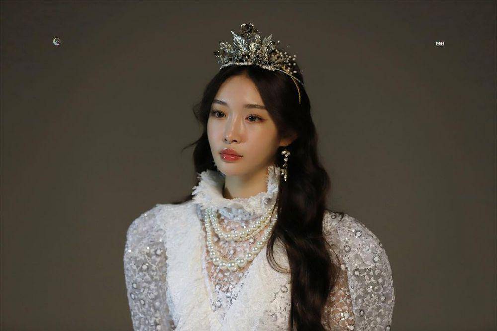 potret Chungha dengan mahkota (instagram.com/chungha_official)