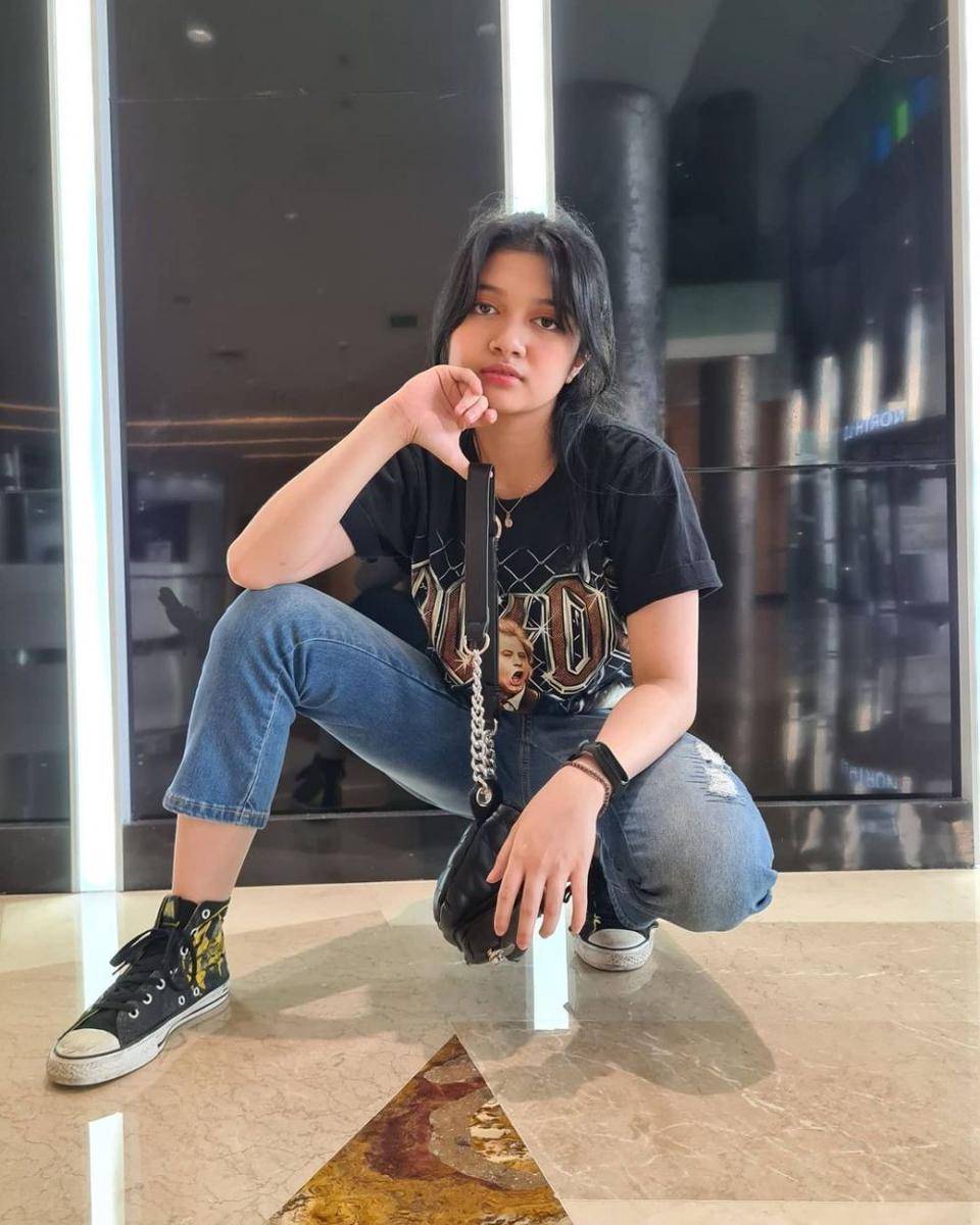 Pesona Afiqah (Instagram.com/amaninaafiqah)