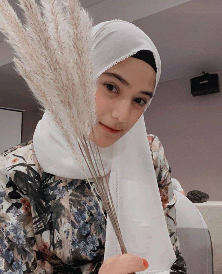 Lesti vs Nadya (instagram.com/nadyamustikarahayu)
