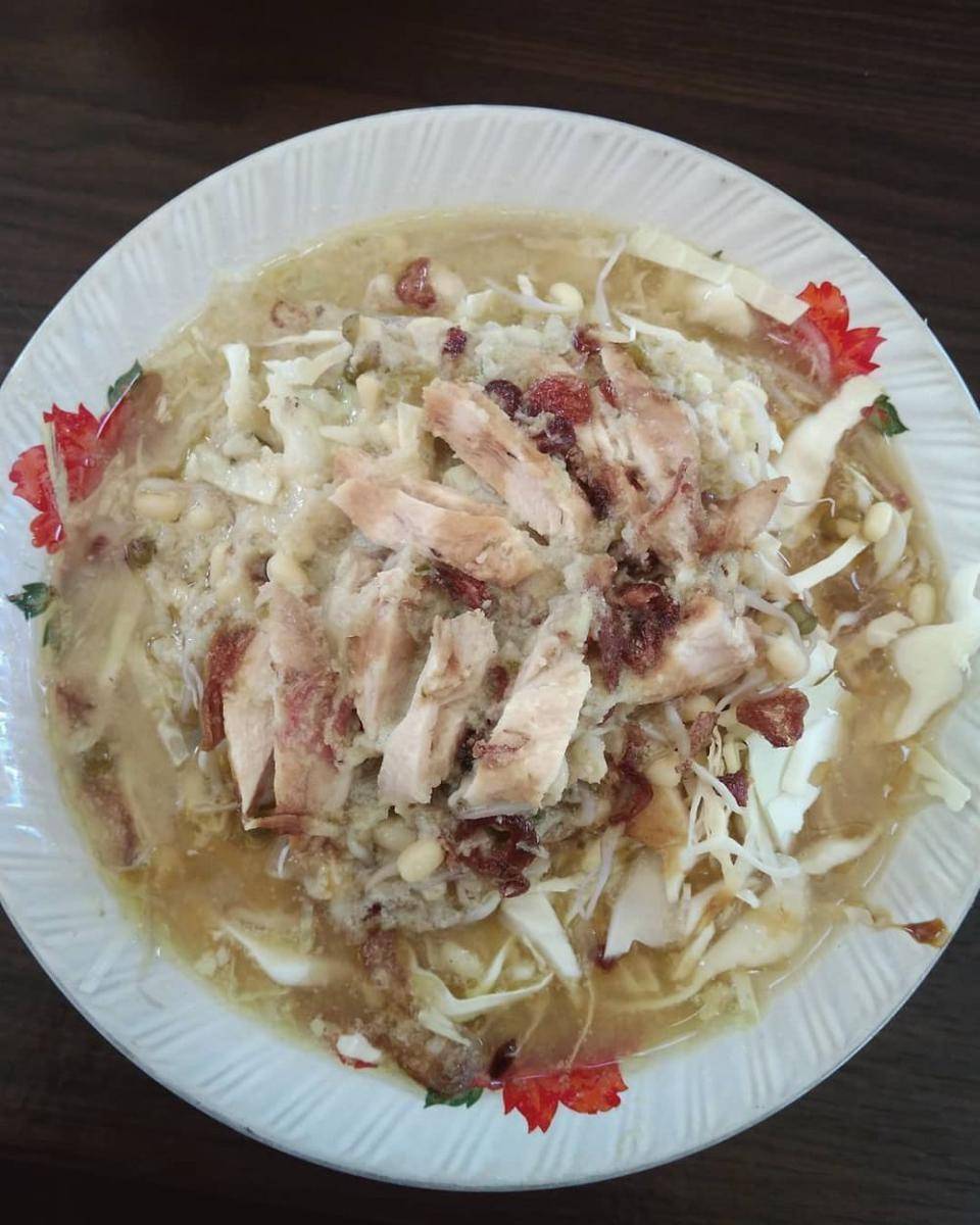 Soto tamanwinangun (instagram.com/foodcourtgriya)
