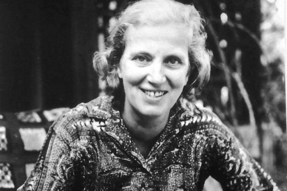 Dorothy Hodgkin adalah orang pertama yang mengungkap struktur penisilin. (epws.org)