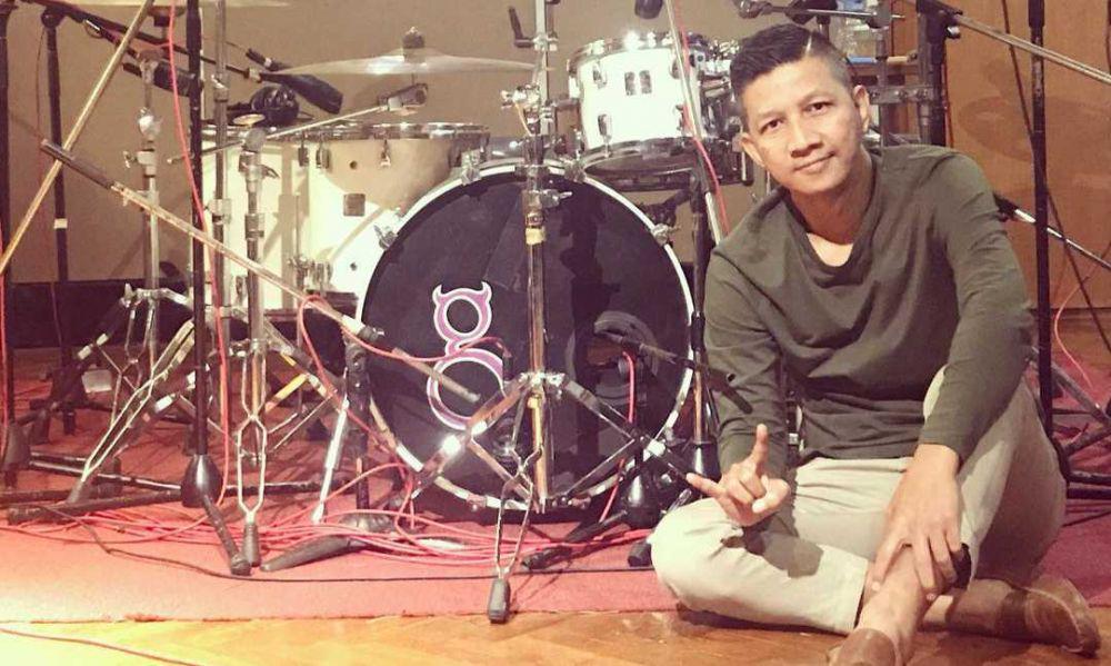 Rowman Ungu (instagram.com/babeh_rowmanungu)