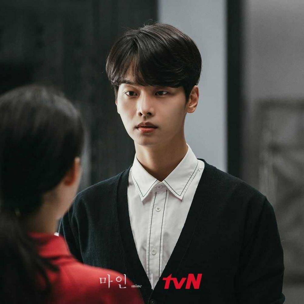 N VIXX di drama Mine (instagtam.com/tvndrama.official)