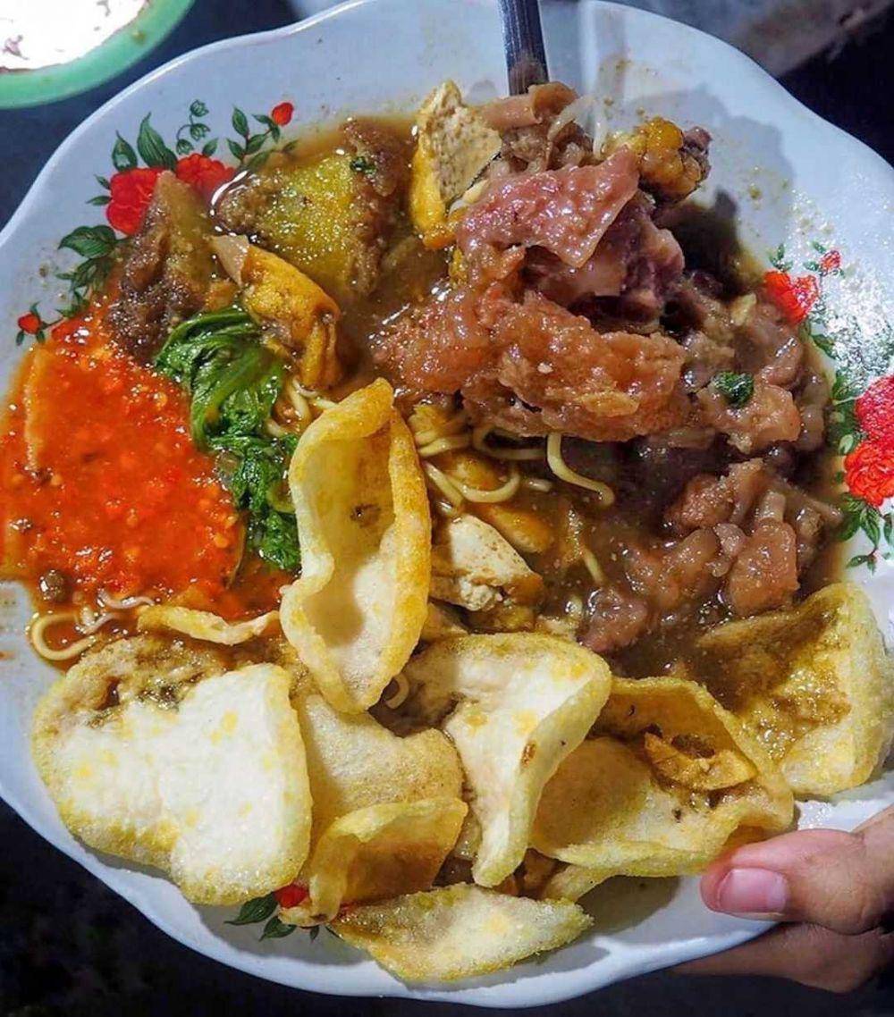 tahu campur pak sugeng (instagram.com/kenyangmakan)