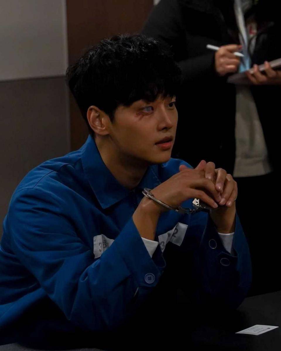 N VIXX (instagram.com/achahakyeon)