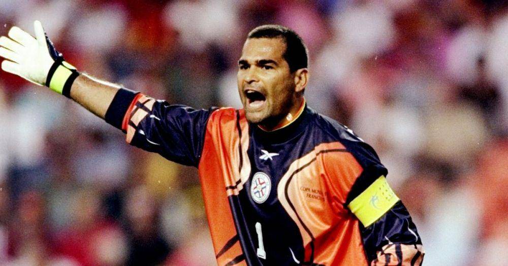 Jose Luis Chilavert menjadi salah satu kiper yang paling produktif dalam sejarah (dailystar.co.uk)