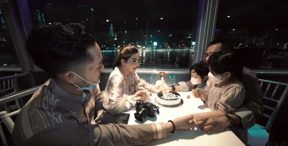 Anniversary Anang Hermansyah dan Ashanty (youtube.com/thehermansyaha6)