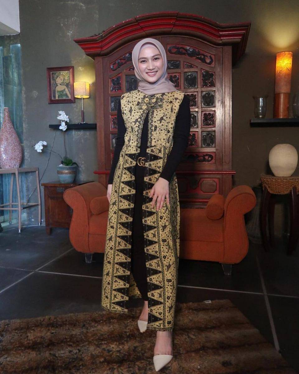 Melody Laksani (instagram.com/melodylaksani92)