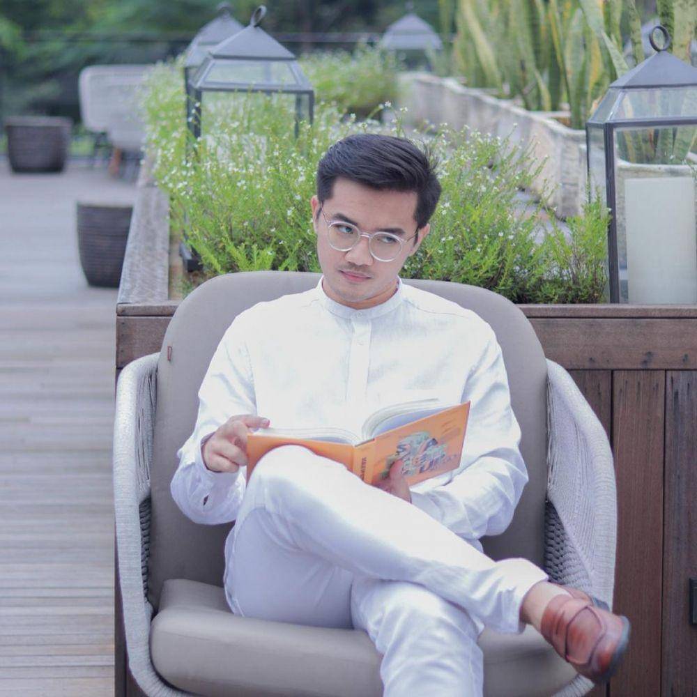 OOTD Wayan Ixora(instagram.com/ wayanixora_)