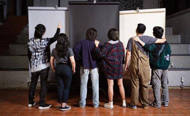 Sesi foto para pemain film Mencuri Raden Saleh. (instagram.com/mencuriradensalehfilm)