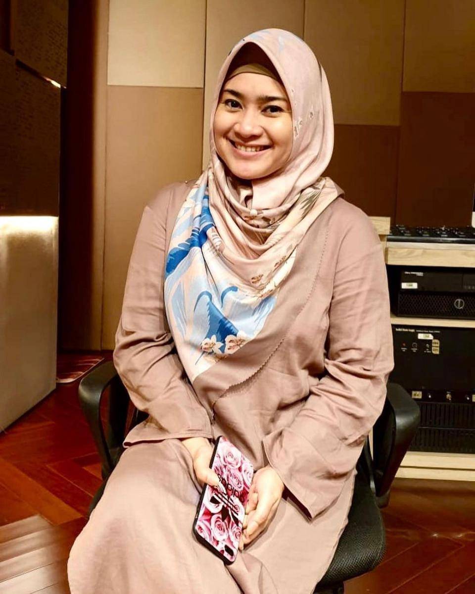 Ikke Nurjanah (instagram.com/ikkenurjanah0518/)