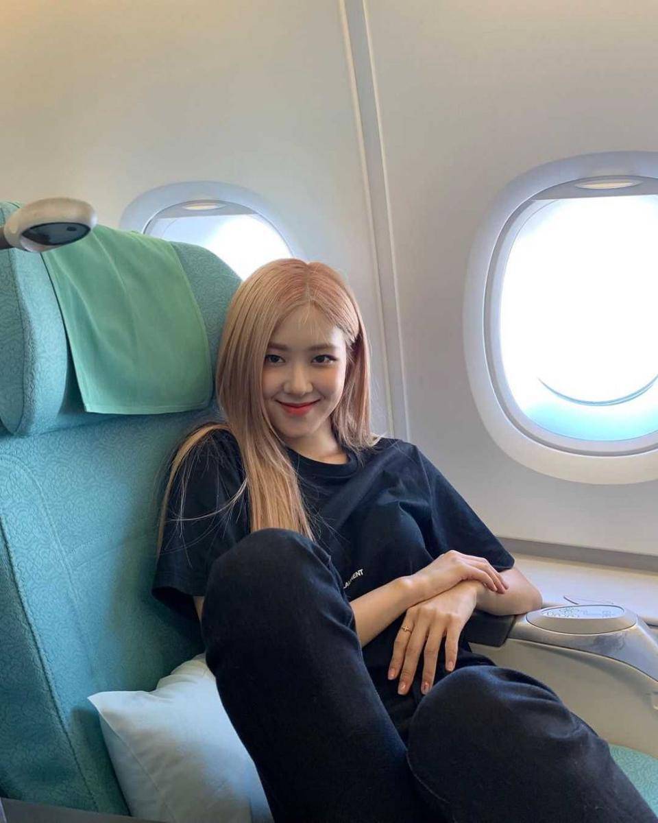 Potret Rosé BLACKPINK (instagram.com/roses_are_rosie)