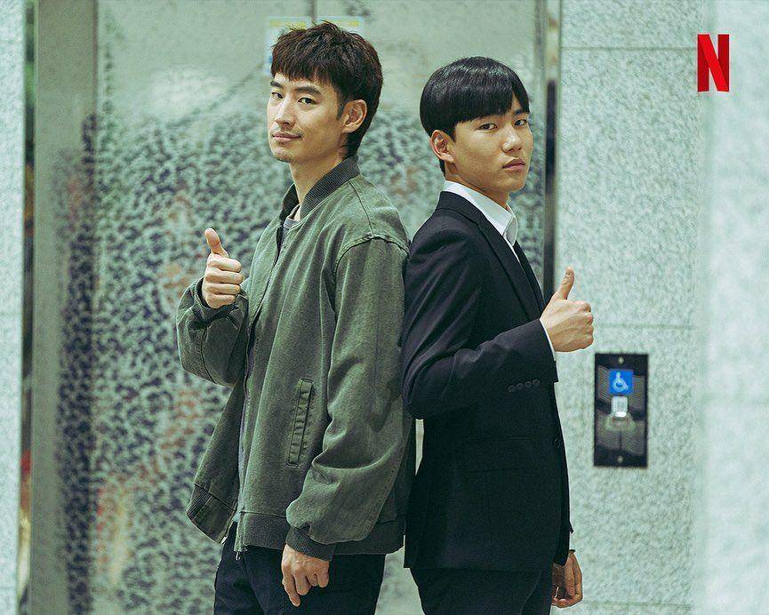 potret Lee Je Hoon-Tang Jun Sang saat di balik layar Move to Heaven (instagram.com/theswoonnetflix)