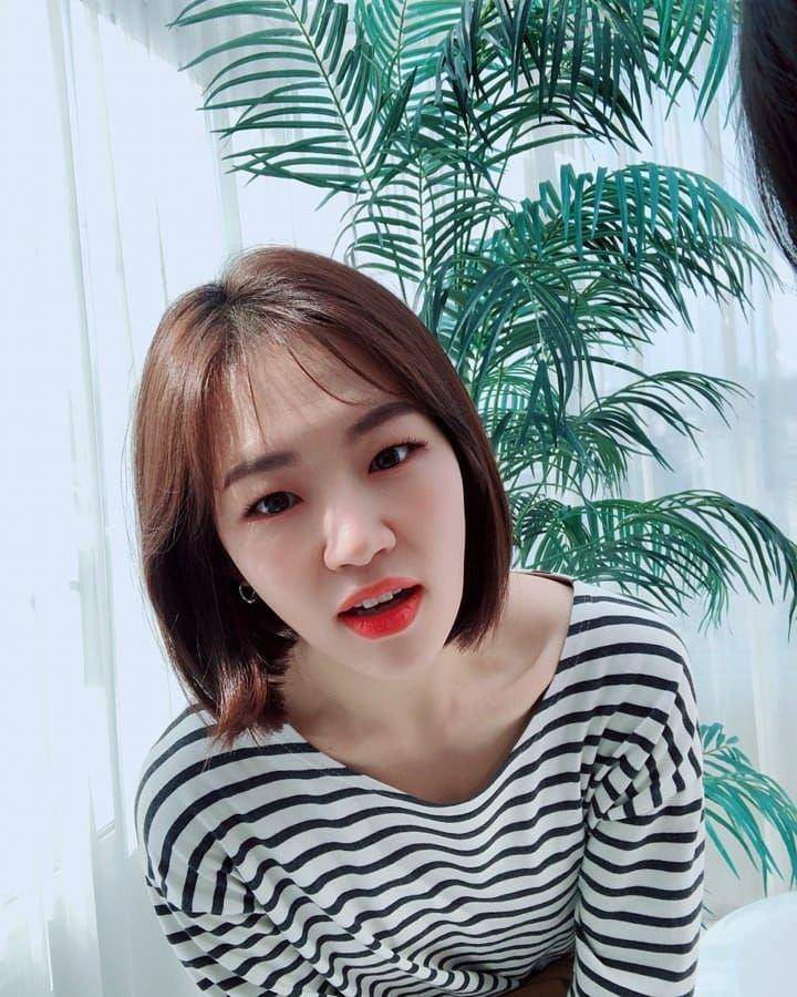potret Han Ye Ri (instagram.com/hanyeri_official)