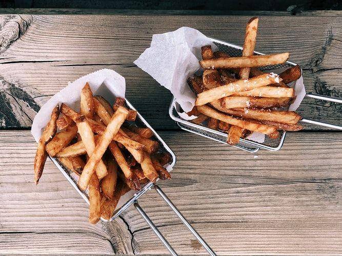 French fries (unsplash.com/Magnus Jonasson)