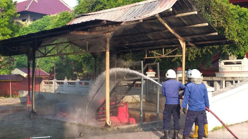 Penyebab Kebakaran Sam Poo Kong Semarang: Api Abadi Lilin Donasi