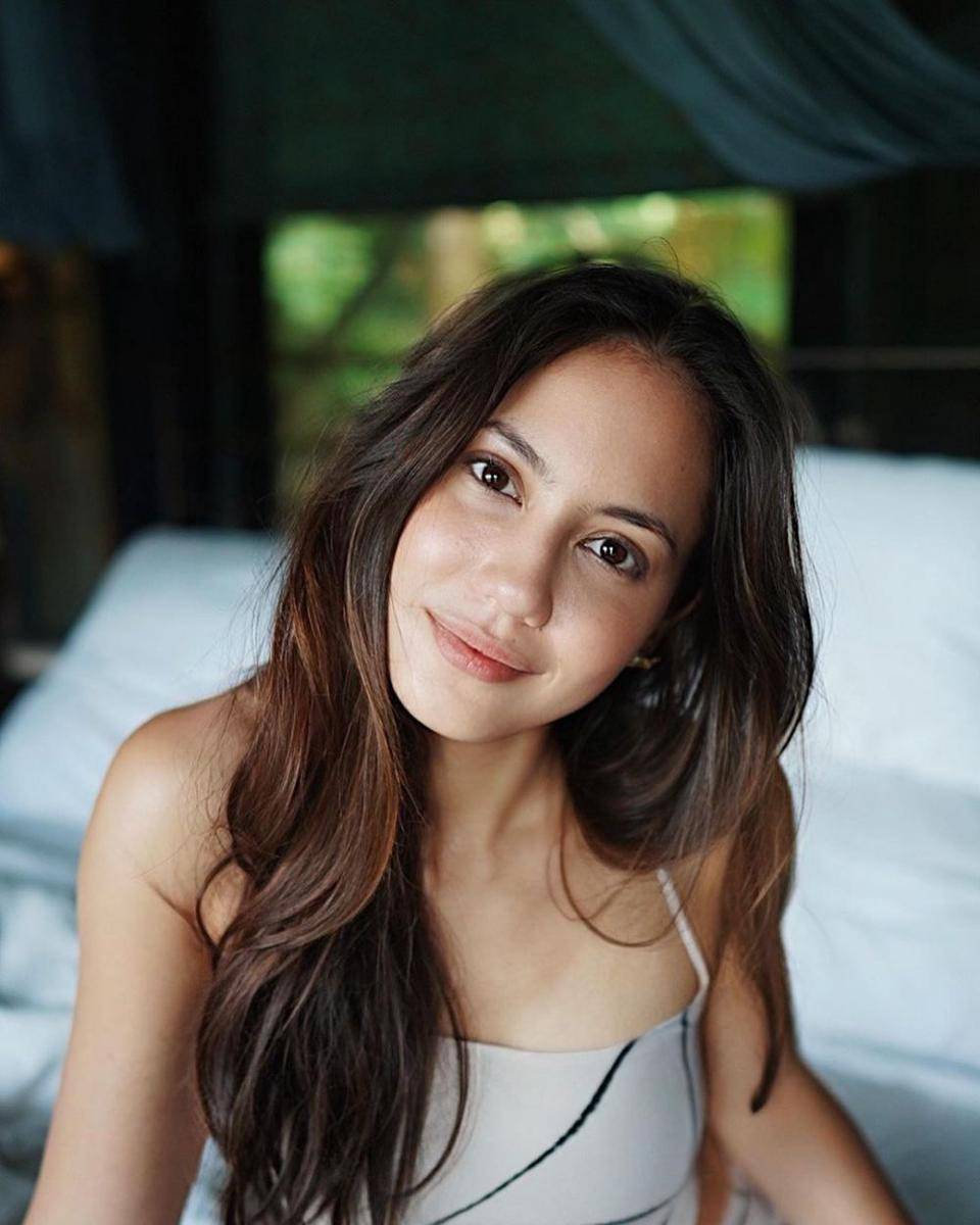 potret close up Pevita Pearce (Instagram.com/pevpearce)