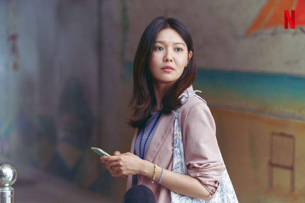 Choi Soo Young di drama Move to Heaven (instagram.com/netflixkr)
