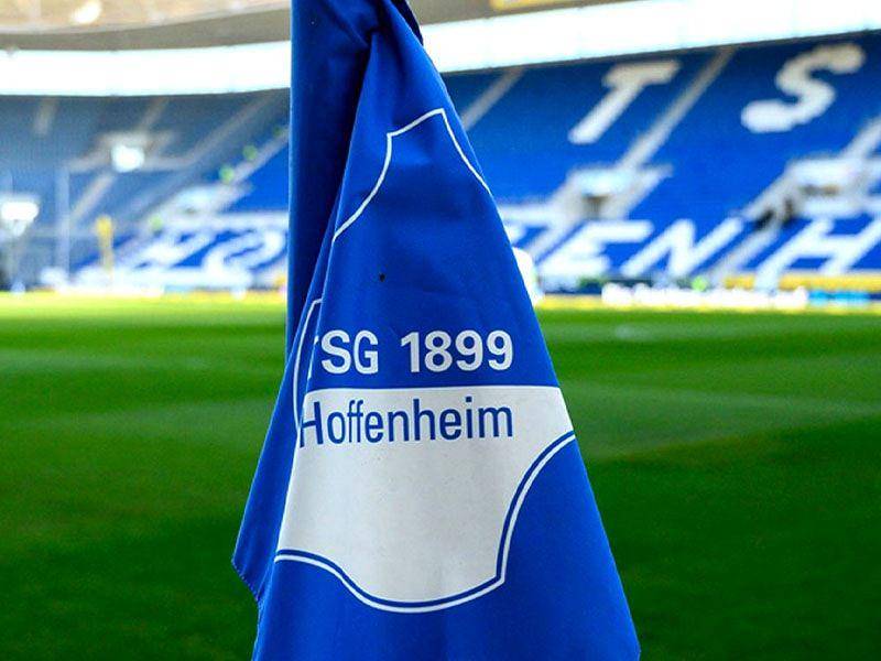 Tahun berdiri sering terdapat pada nama klub (coliseum-online.com)