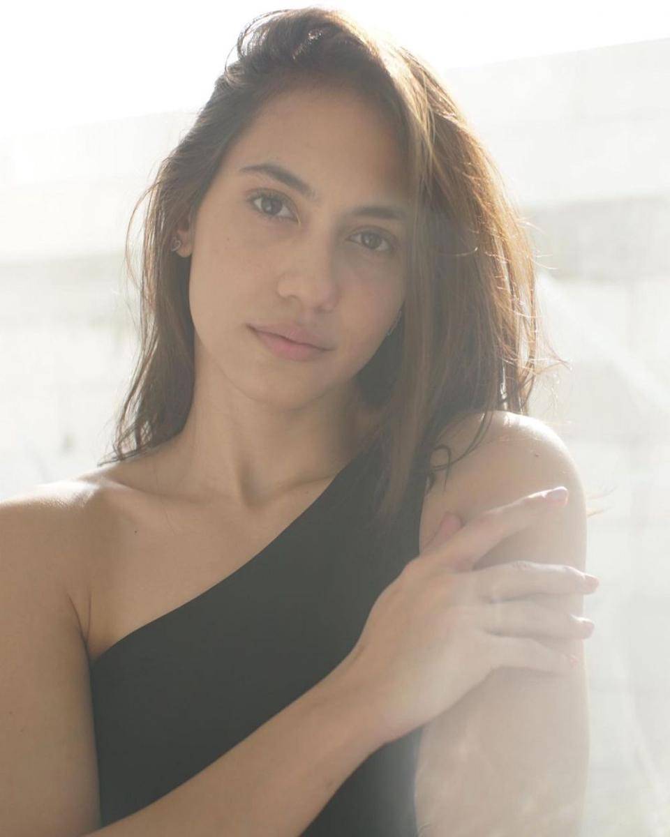 potret close up Pevita Pearce (Instagram.com/pevpearce)
